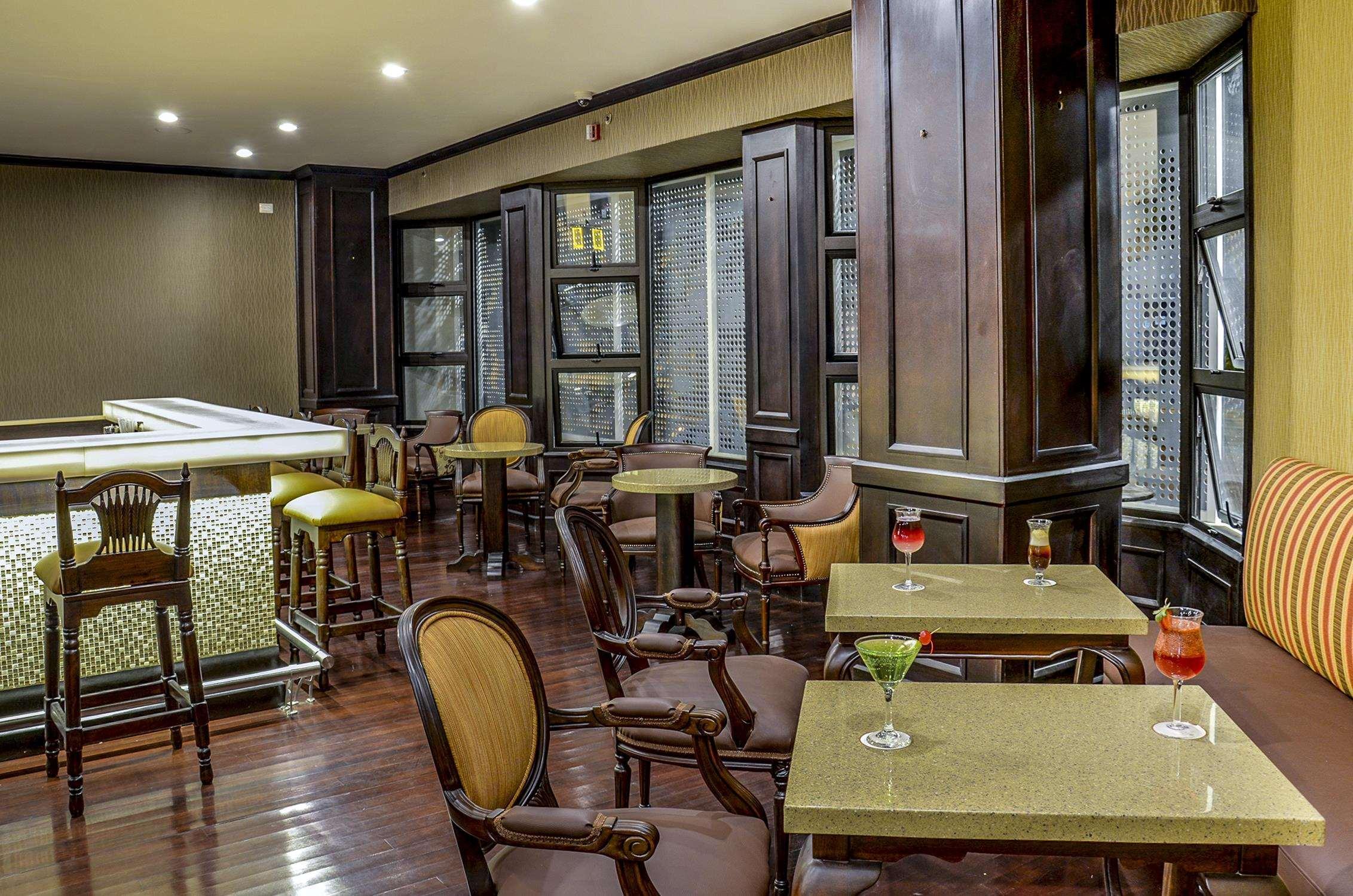 Hilton Garden Inn Guatemala City Exterior foto