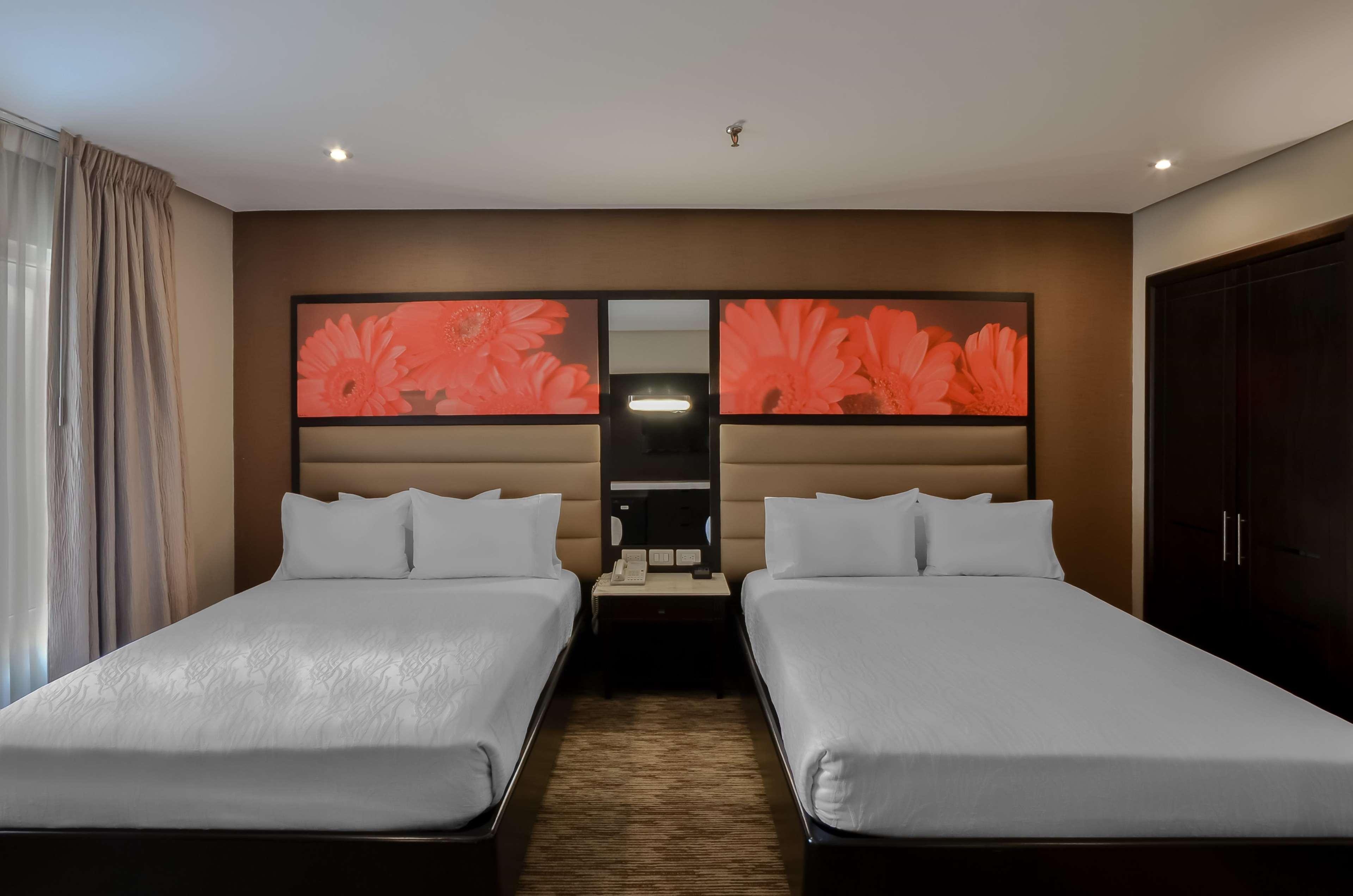 Hilton Garden Inn Guatemala City Exterior foto