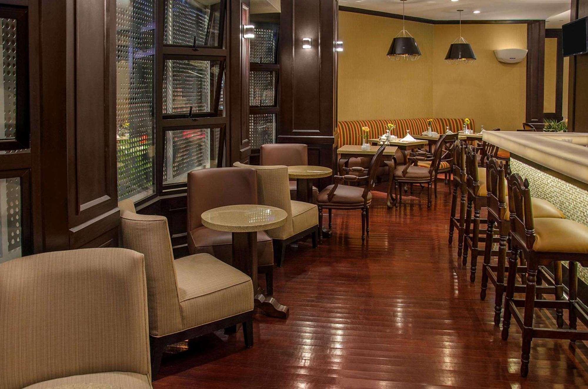 Hilton Garden Inn Guatemala City Exterior foto